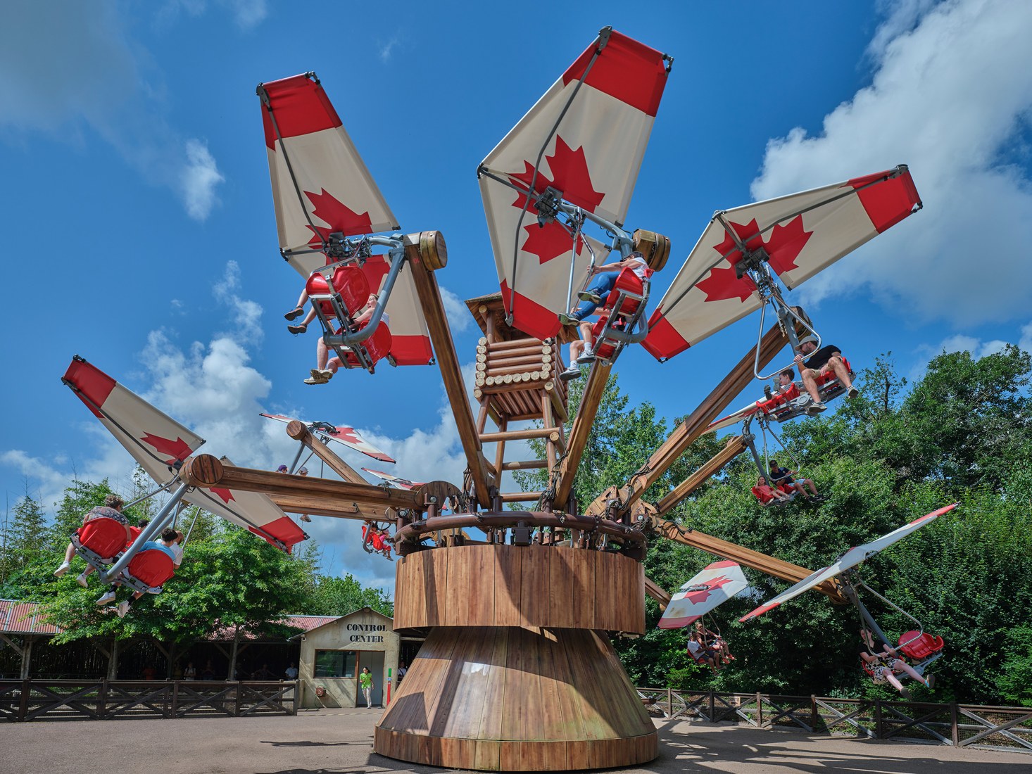 Attraction familiale au parc Le PAL dans l’Allier